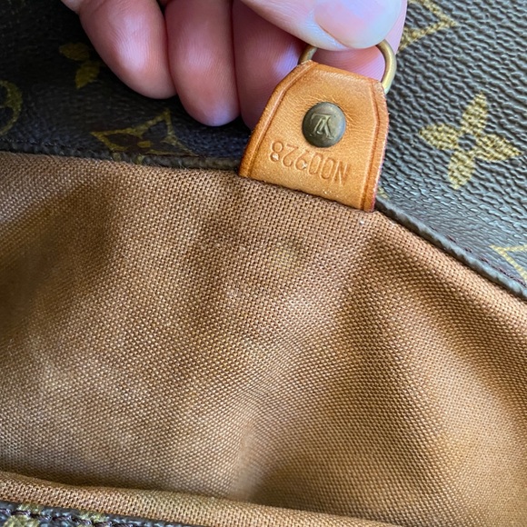 Vintage Authentic LV Sac Shopping 48 - Picture 15 of 16